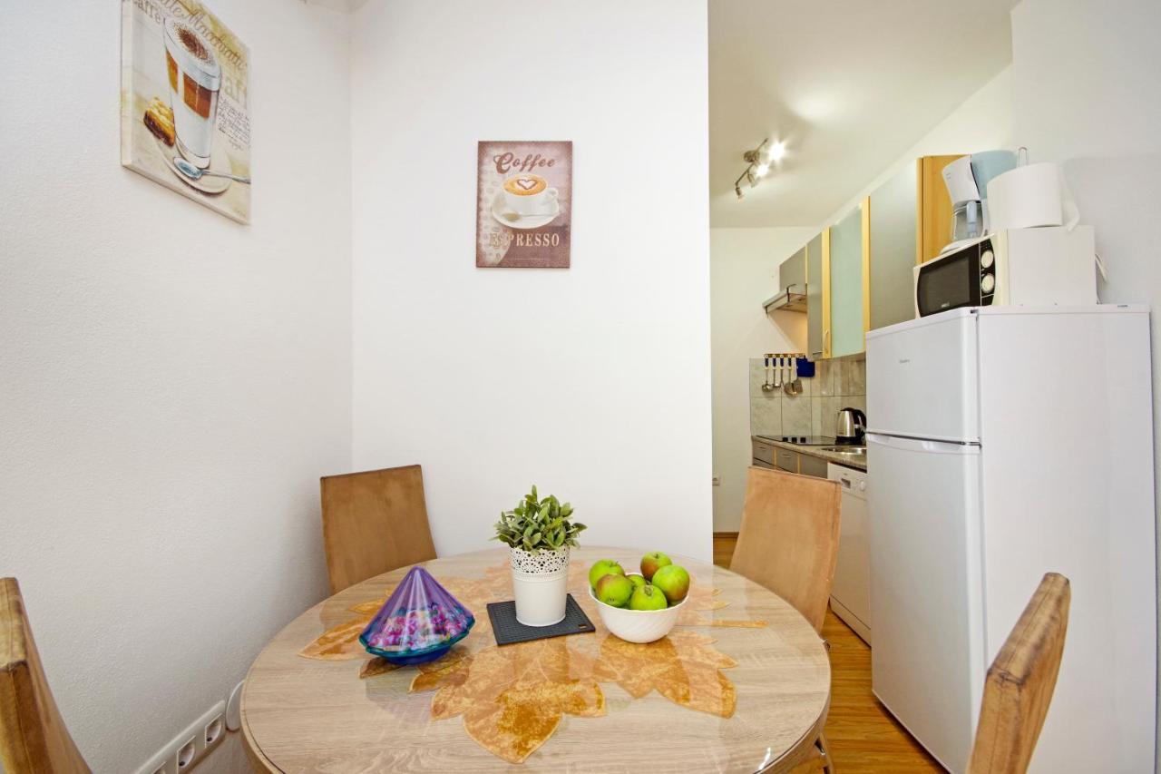 Apartments Silva Sutivan ภายนอก รูปภาพ